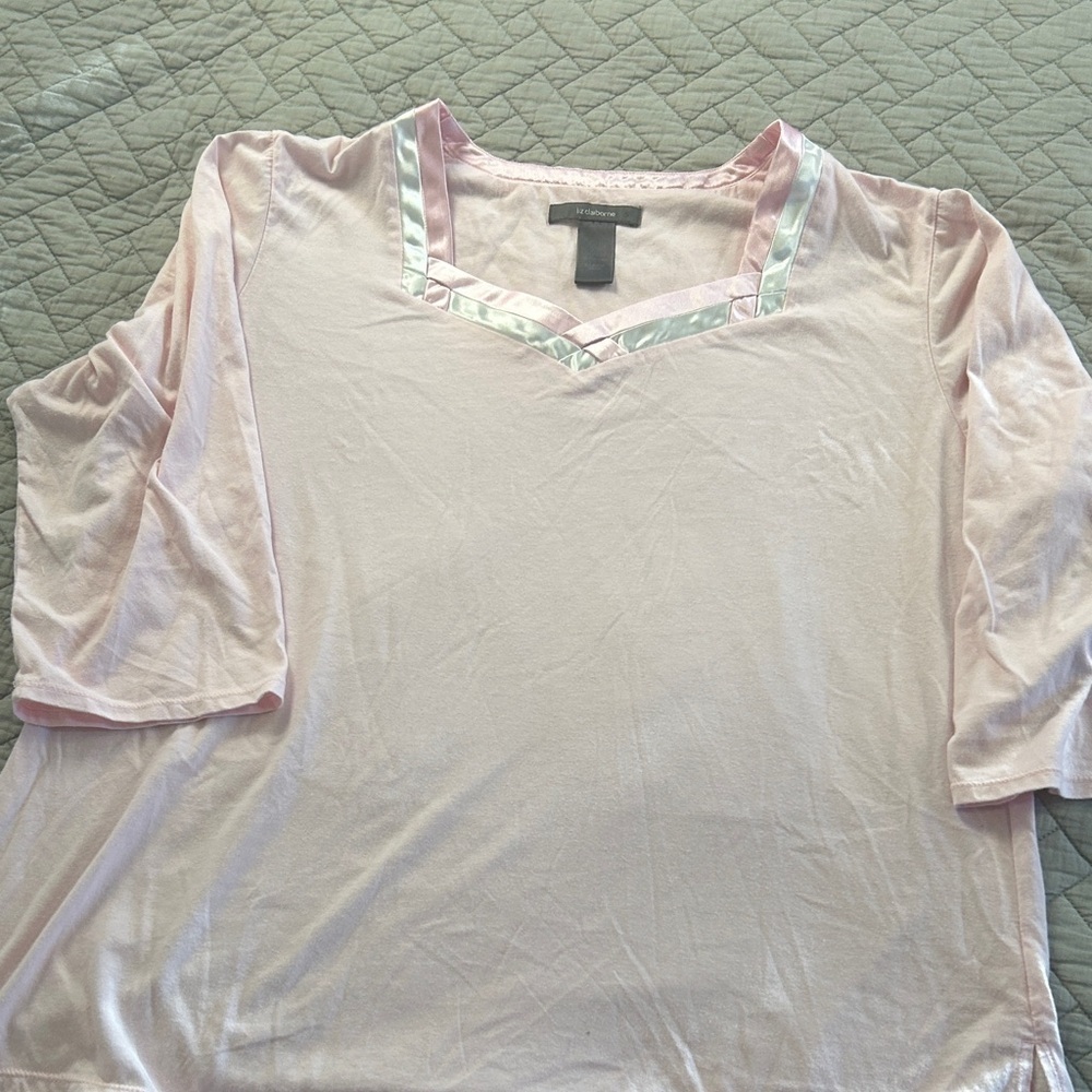 Liz Claiborne Light Pink V-Neck Long Sleeve Tee Sz XL